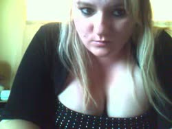 Webcam Recorded Chat for Sexy Sindi